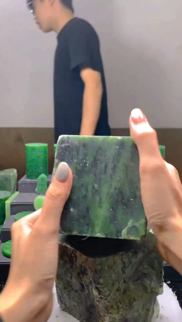 未镶嵌和田玉珠宝半成品1