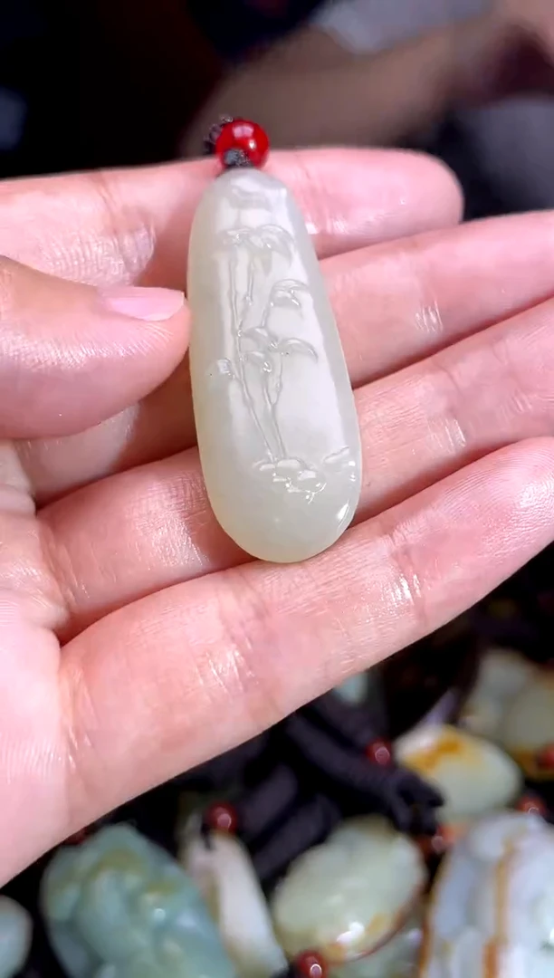 和田玉未镶嵌挂件1