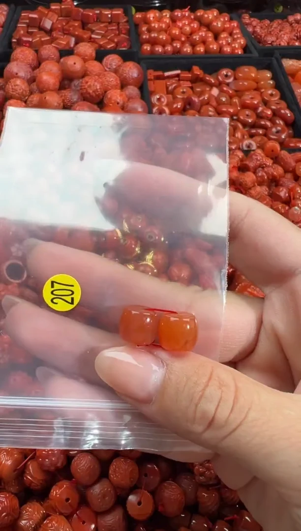 南红玛瑙未镶嵌颈饰22