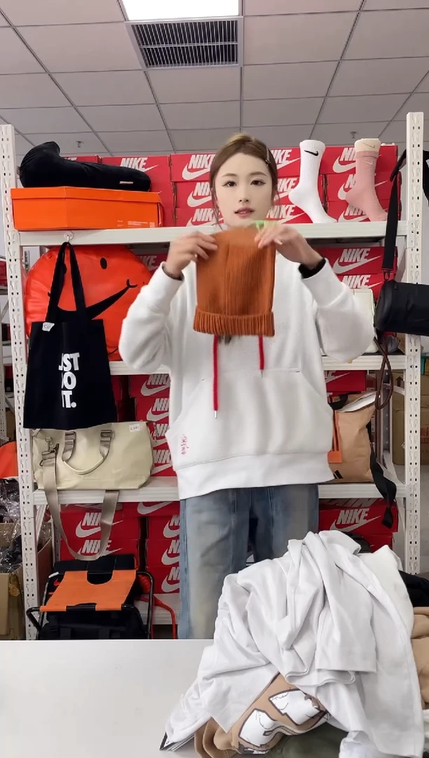 编码  尺码  胸围衣长  正品直播间过款针织帽