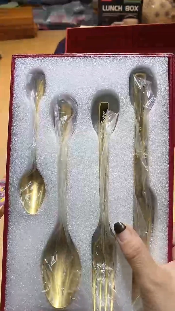 【闪购商品】瓷片锅碗瓢盆一件不剩