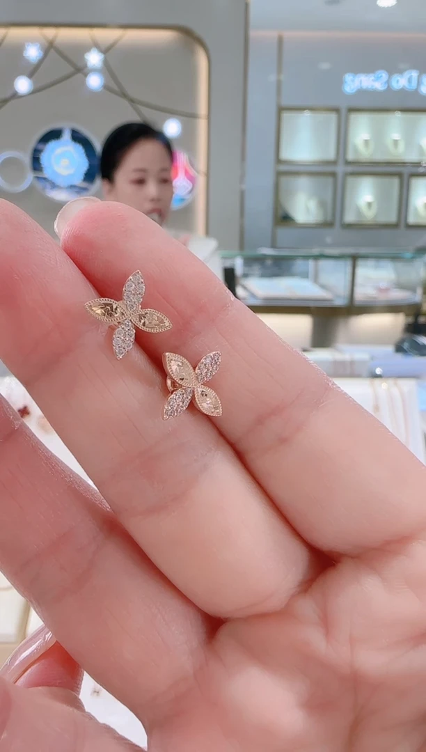 18K金镶嵌合成立方氧化锆手链耳饰