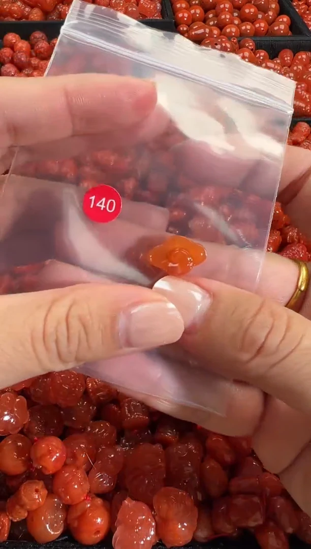 颈饰未镶嵌南红玛瑙1