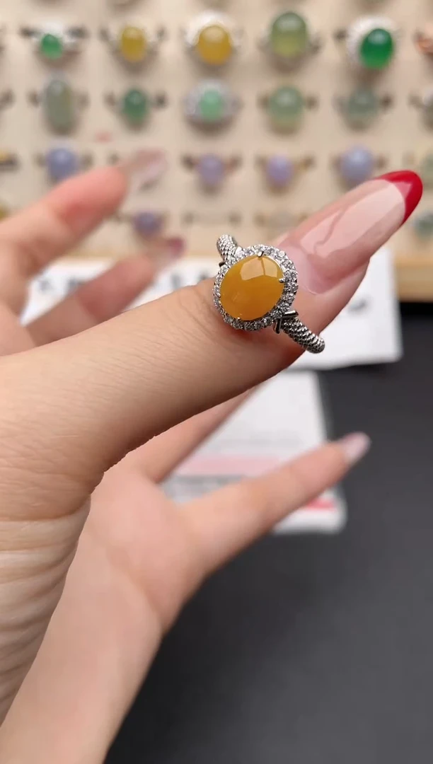 【闪购商品】翡翠戒指银S925镶嵌一物一证一礼盒