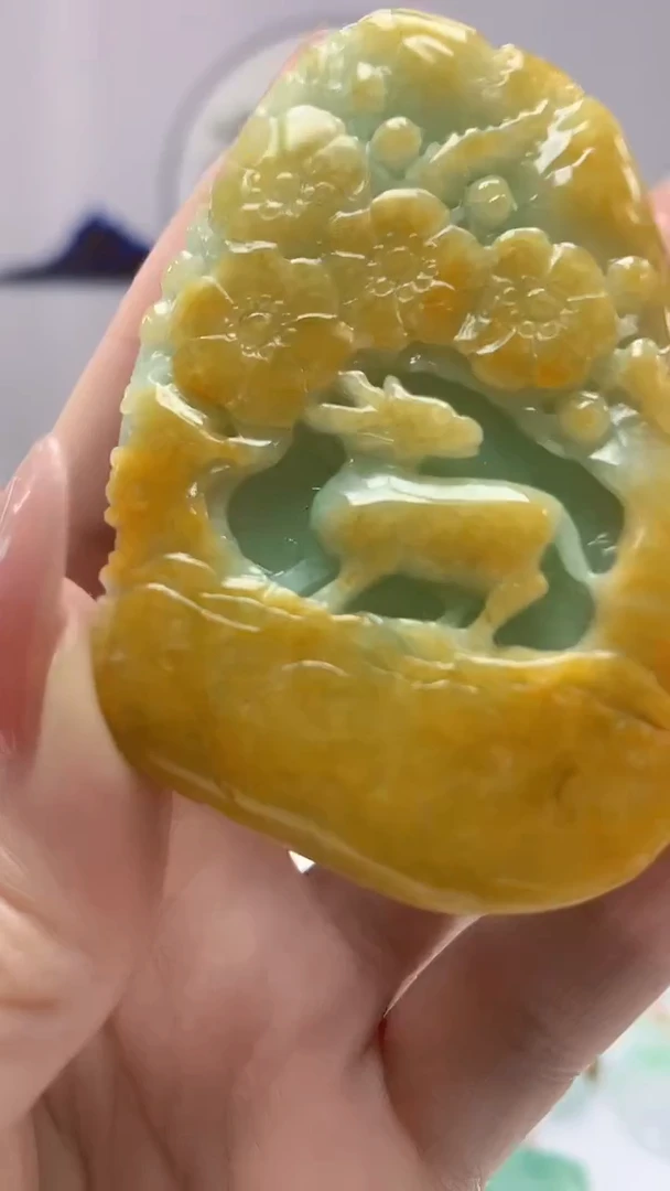 【闪购商品】定制翡翠未镶嵌4852DD-毛货挂件101