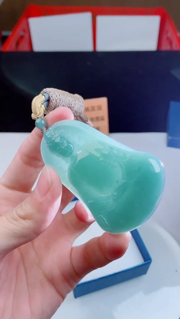 颈饰未镶嵌翡翠1