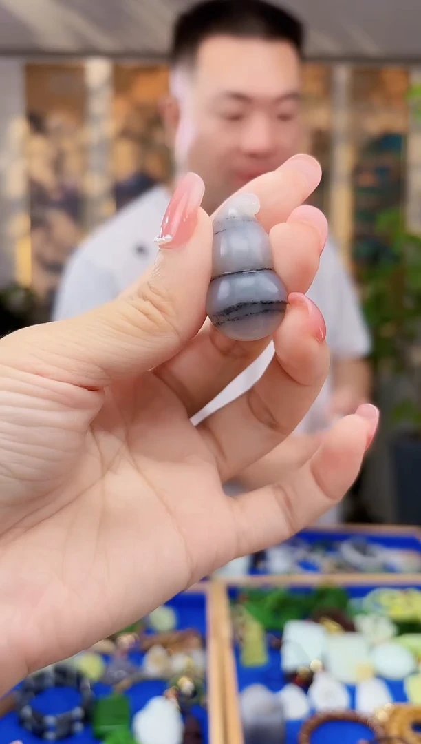 和田玉未镶嵌挂件拍一发一