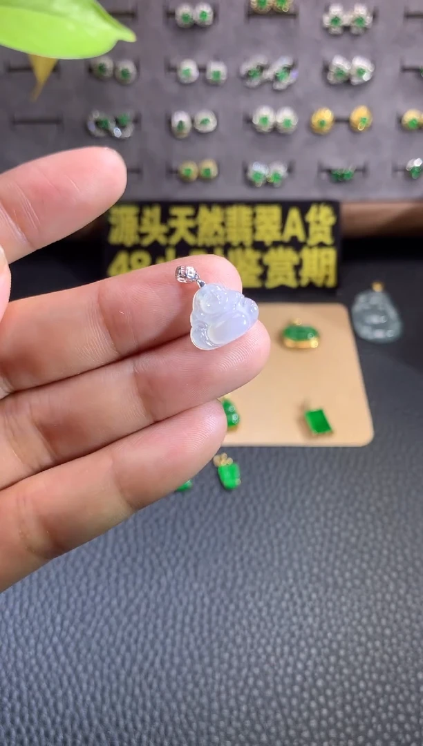 颈饰18K金镶嵌翡翠源头工厂天然翡翠A货，福利价