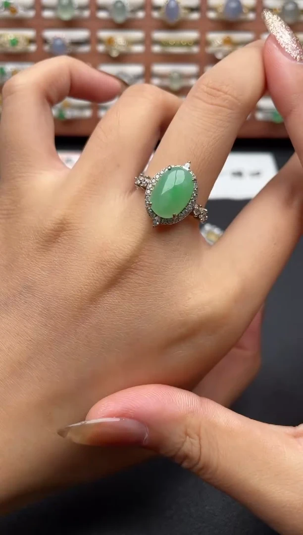 翡翠戒指银S925镶嵌一物一证一礼盒