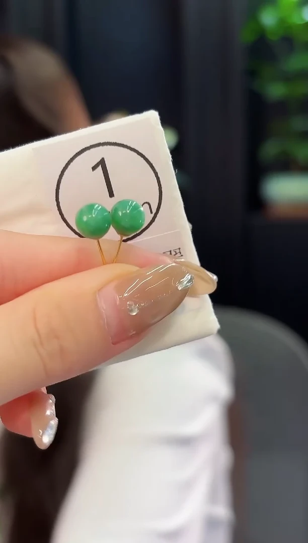 翡翠18K金镶嵌耳饰 缅料A货/多样性发货/一对 含耳堵