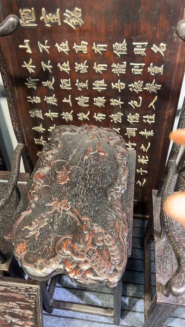 木紫檀雕刻一物一拍