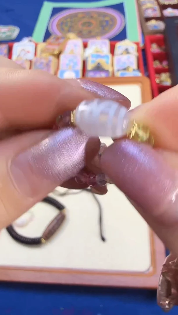 吊坠玛瑙戒指-粗矿堆沙唐卡