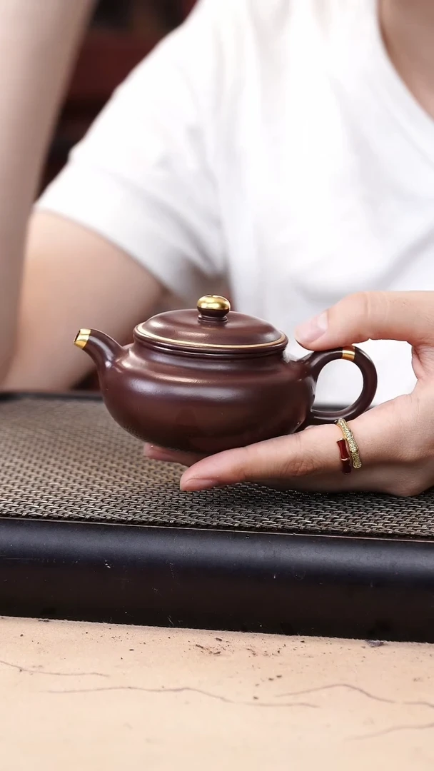 茶壶紫砂四号井茄皮紫泥描金仿古130cc