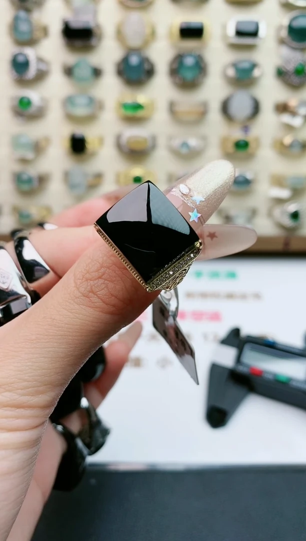 翡翠戒指银S925镶嵌幽**磊天然翡翠男戒