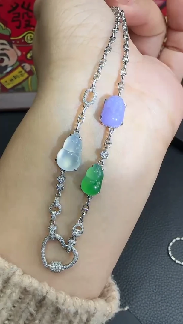 套链18K金镶嵌翡翠勿拍