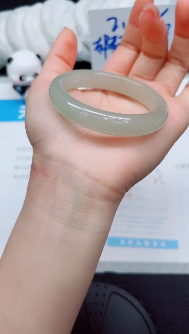 石英质玉手镯未镶嵌215-52.7