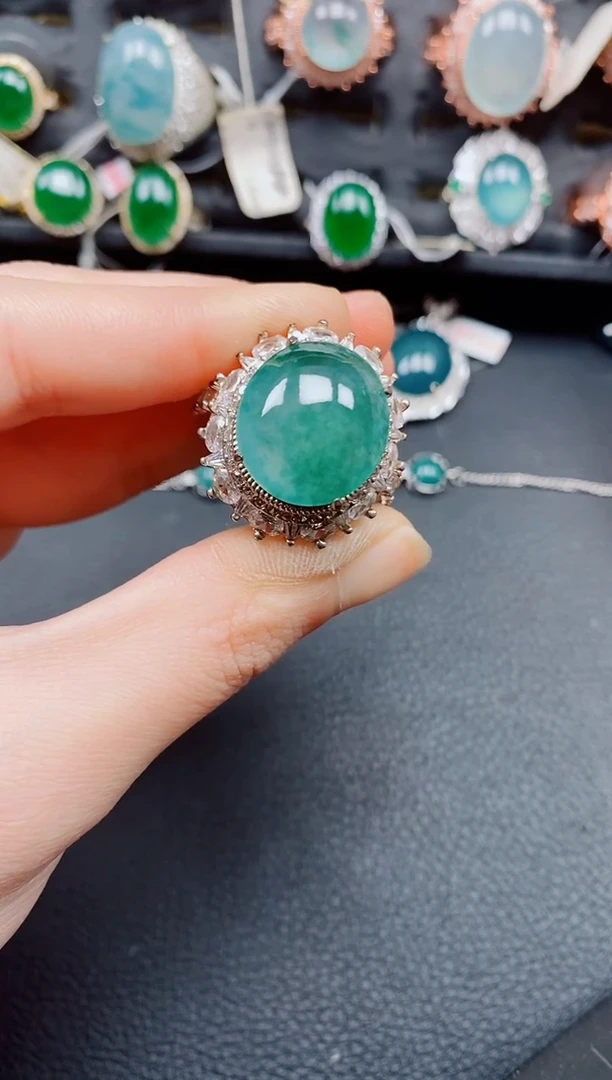 未镶嵌戒指翡翠ꫛ***?翡翠