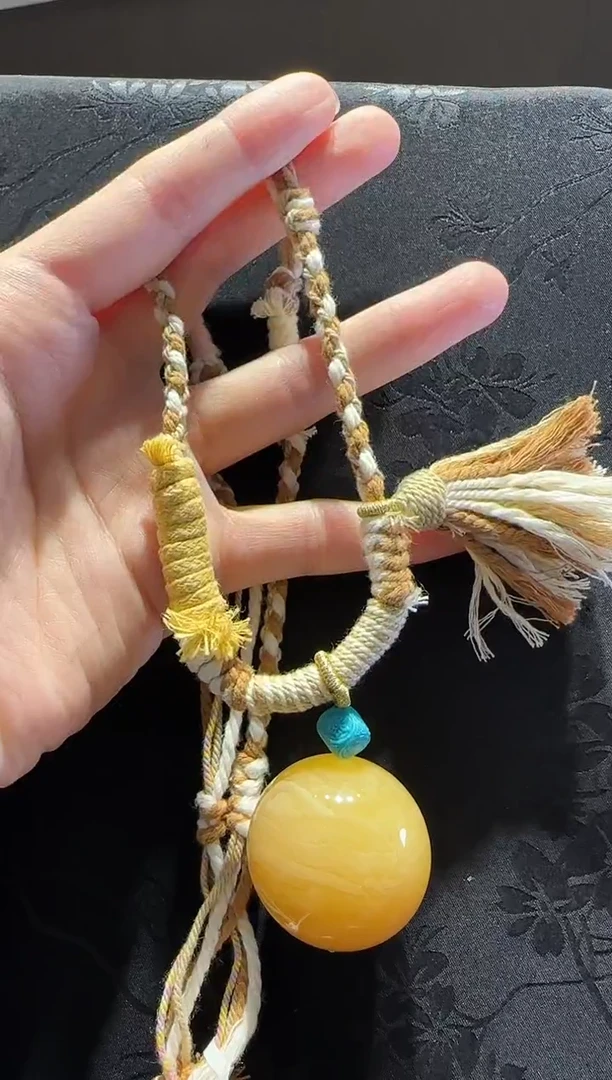 蜜蜡颈饰未镶嵌蜜蜡球33.5mm