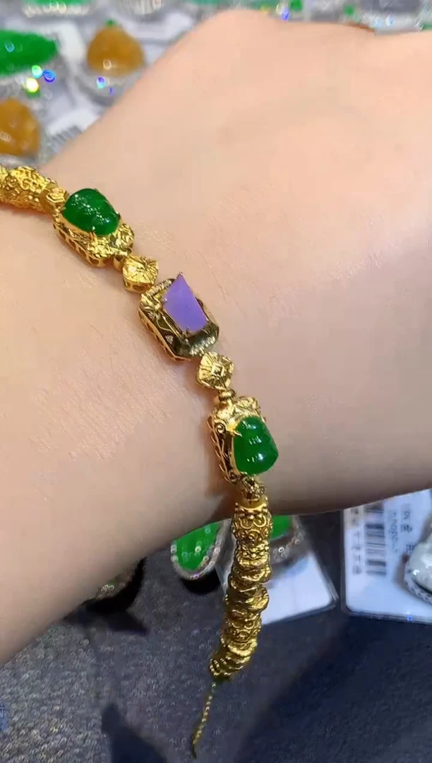 18K金镶嵌手链翡翠SY多样性发其一