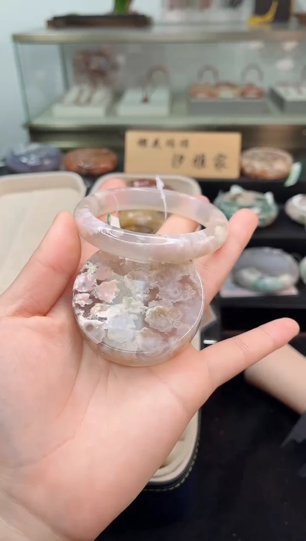 未镶嵌手镯石英质玉58圈口（赠品镯心）3749486
