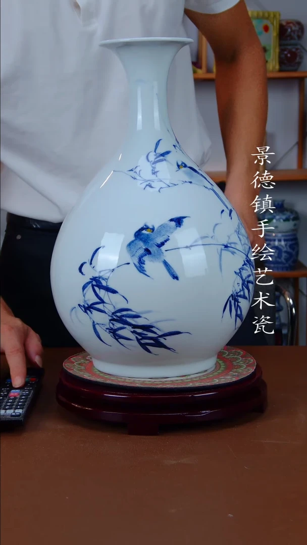 现代景德镇手工手绘陶瓷摆件28