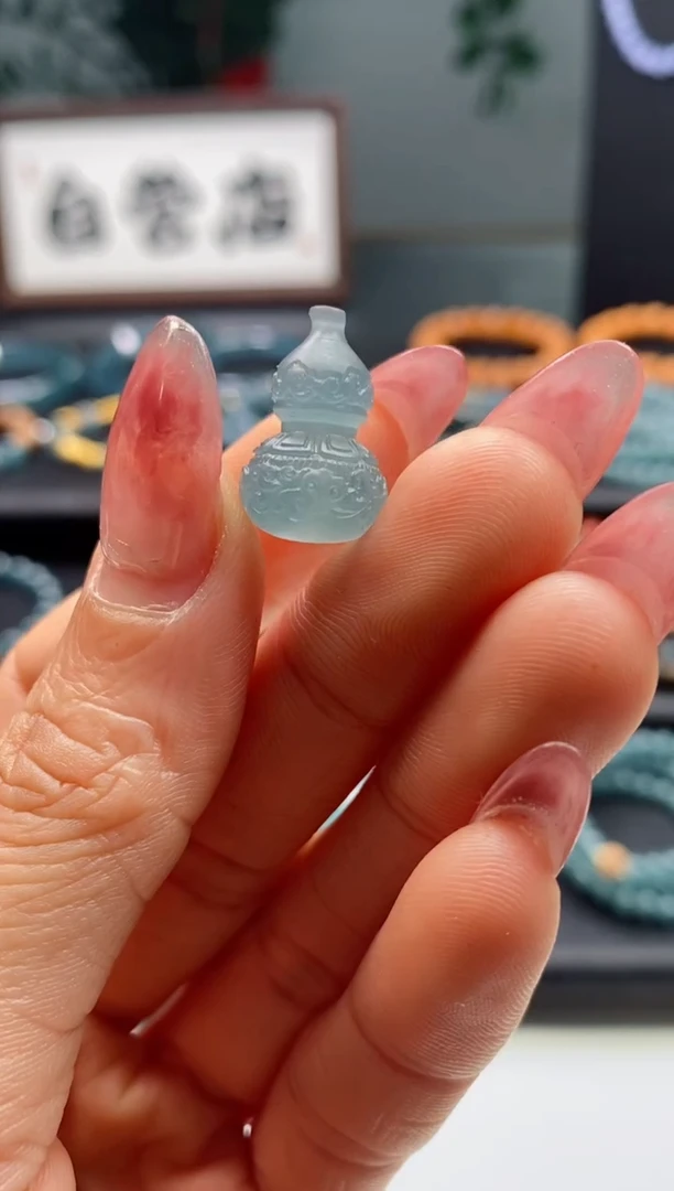 【闪购商品】翡翠颈饰未镶嵌0783539588