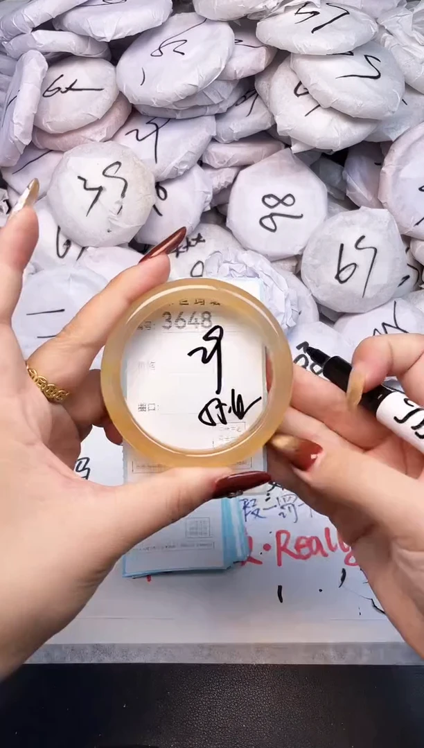 手镯玛瑙/玉髓未镶嵌3648