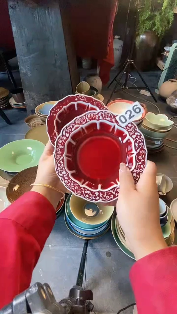 【闪购商品】碗026郎红平衍雕刻碟2只