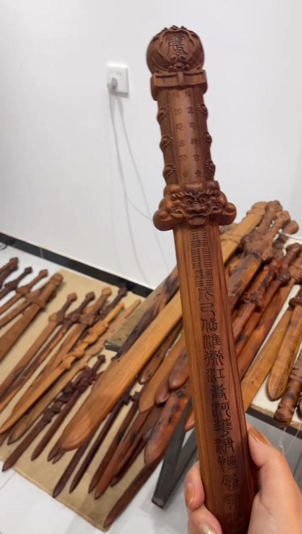 木桃木39公分景震剑一物一拍