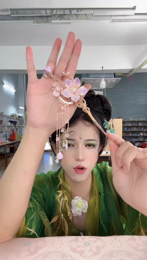 合金无678 非遗绒花 发簪带流苏