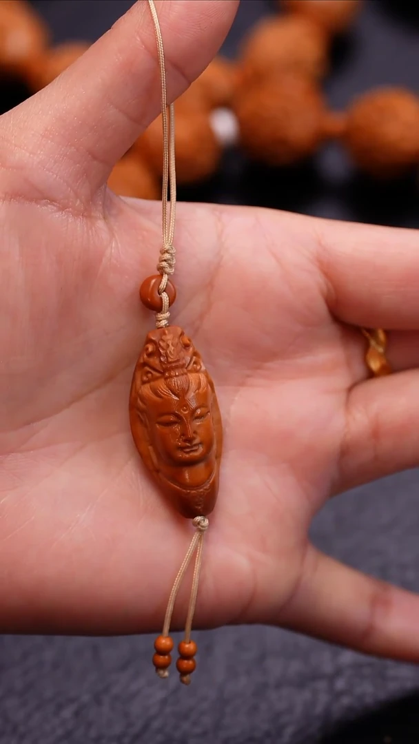 【闪购商品】橄榄核吊坠**********