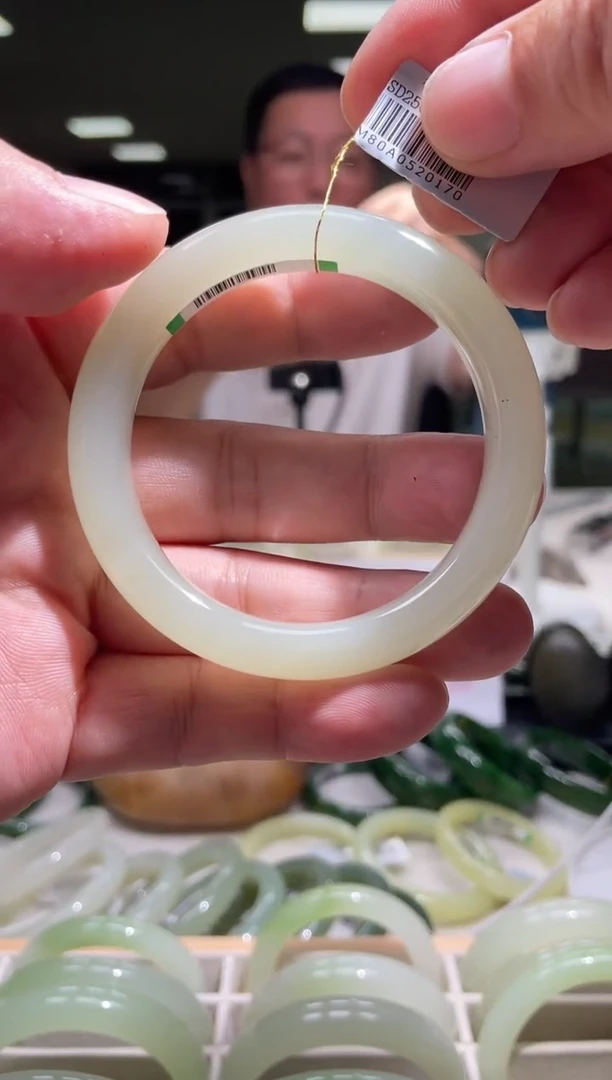 未镶嵌手镯和田玉56-57圈口 0170