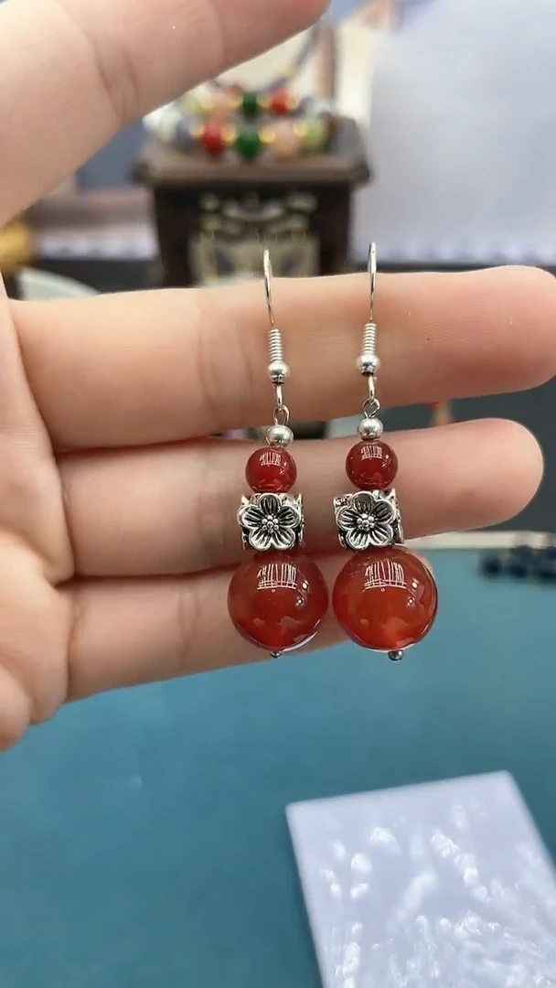 南红玛瑙银S925镶嵌耳饰12mm红色四面花