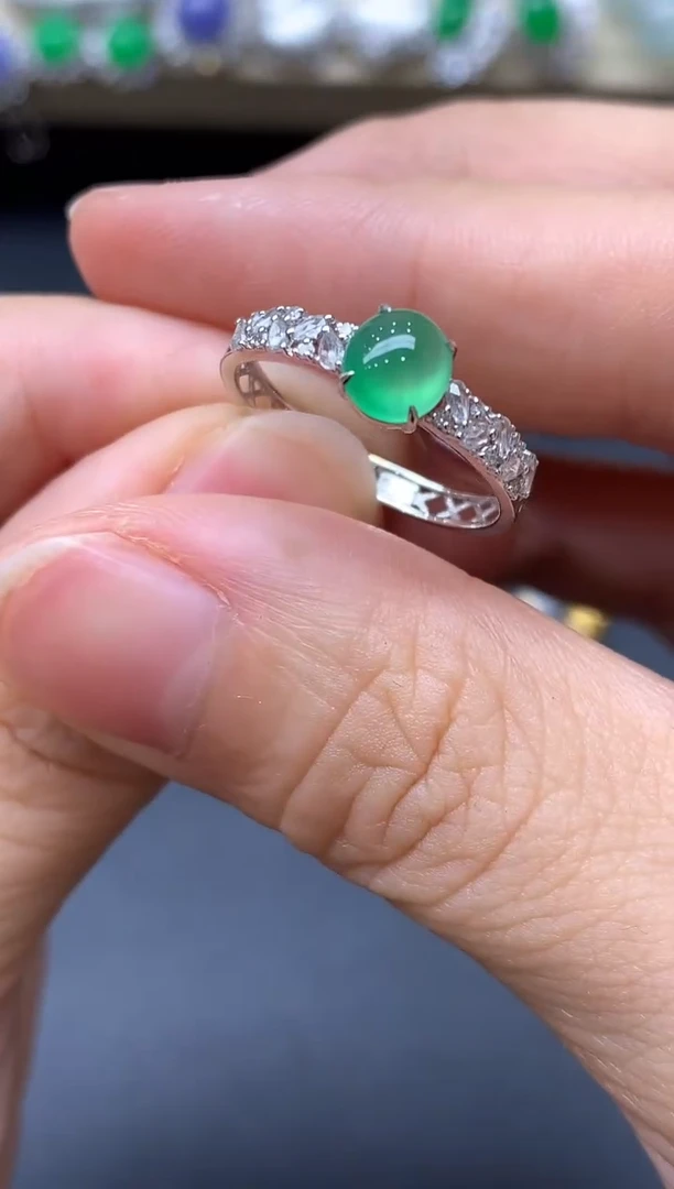 18K金镶嵌戒指翡翠613-中国好珍宝