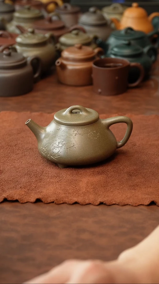 茶壶紫砂老**车退火去 5天发货 是士恒石瓢 刻绘版