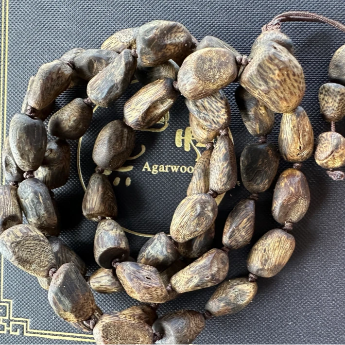 沉香QNG0802-04 海南留疤随形项链 （多样性发其一）