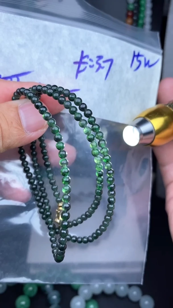 未镶嵌定制翡翠毛货需精细抛光拍一发一