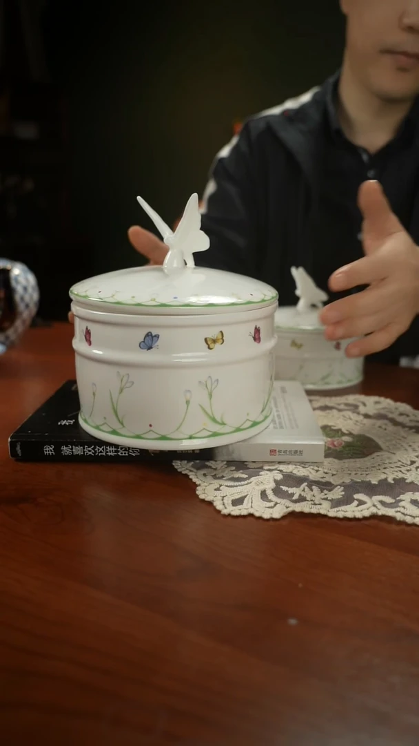 高端礼品（V&B家）溢彩春日大号蝴蝶储物罐-TY