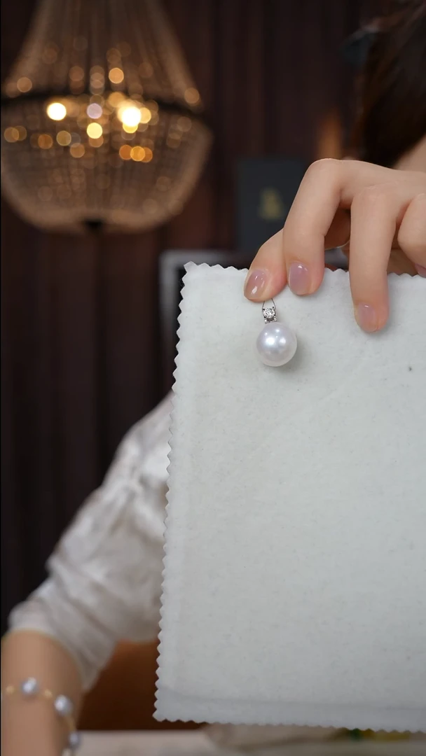 吊坠(不含链)18K金镶嵌海水珍珠澳白15-16mm