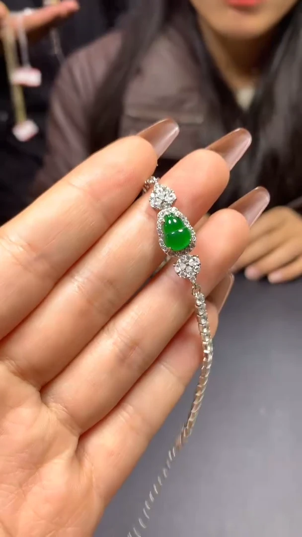 【闪购商品】翡翠手链未镶嵌0162163273/多样性发一