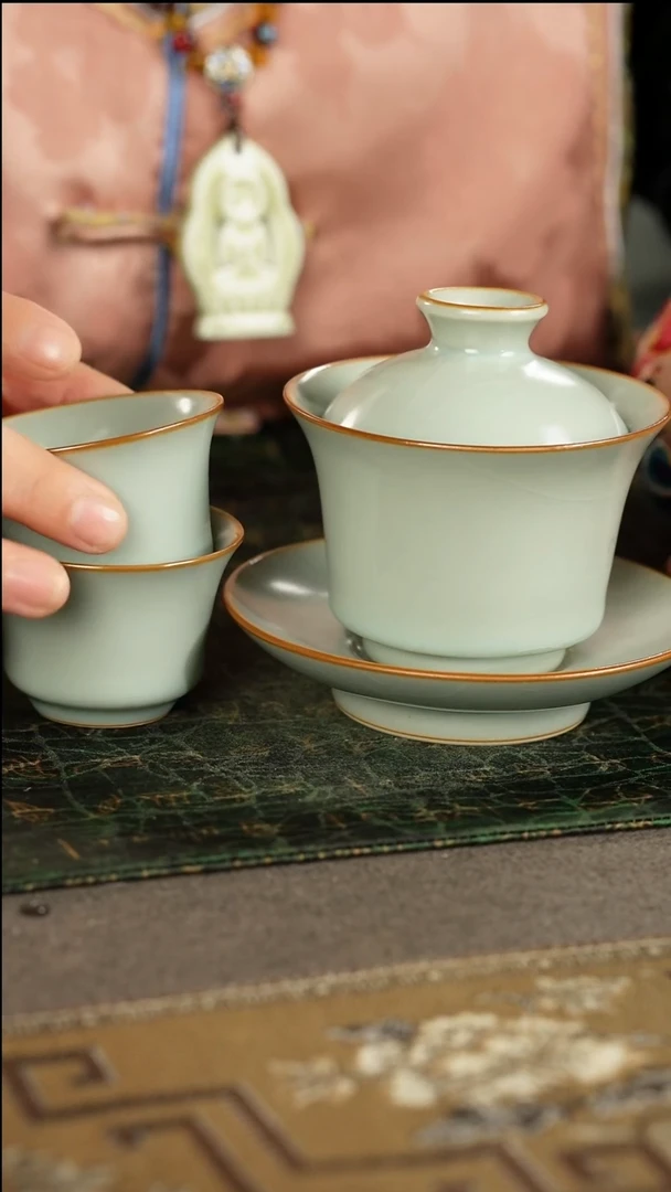 善窑厂汝窑天青三盖碗+2杯