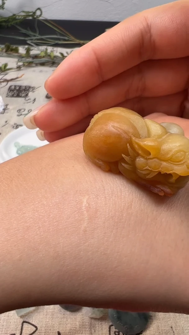 未镶嵌定制翡翠黄貔貅