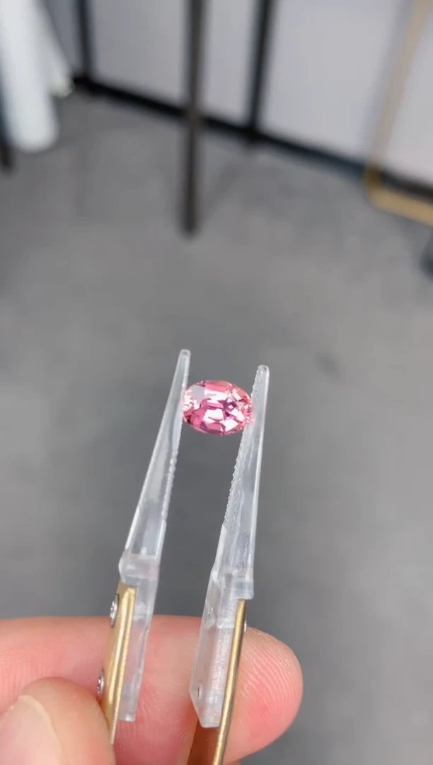 未镶嵌裸石碧玺1ct 粉碧玺椭圆