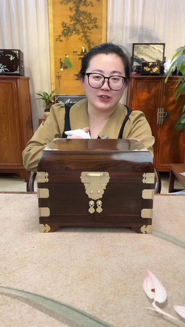 红酸枝木类成套家具大红酸枝 素面嫦娥奔月30×20×23