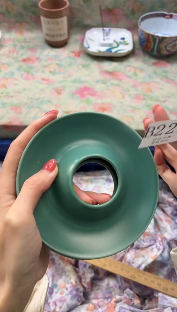 瓷片徐*徐       B223