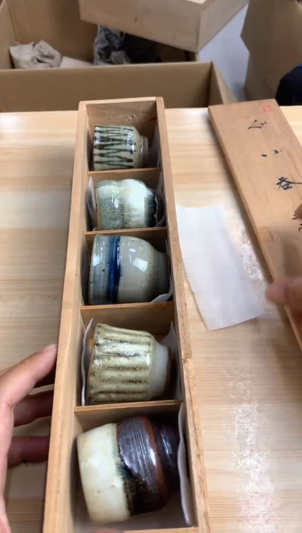 默认微瑕，no退no换，介意勿拍