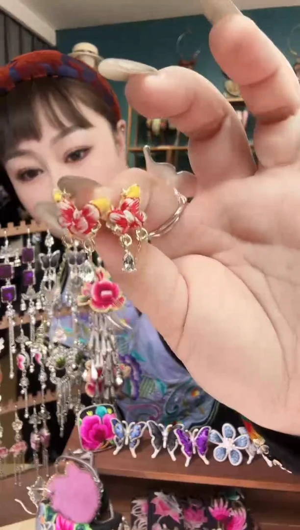 刺绣纯手工民族风刺绣耳钉