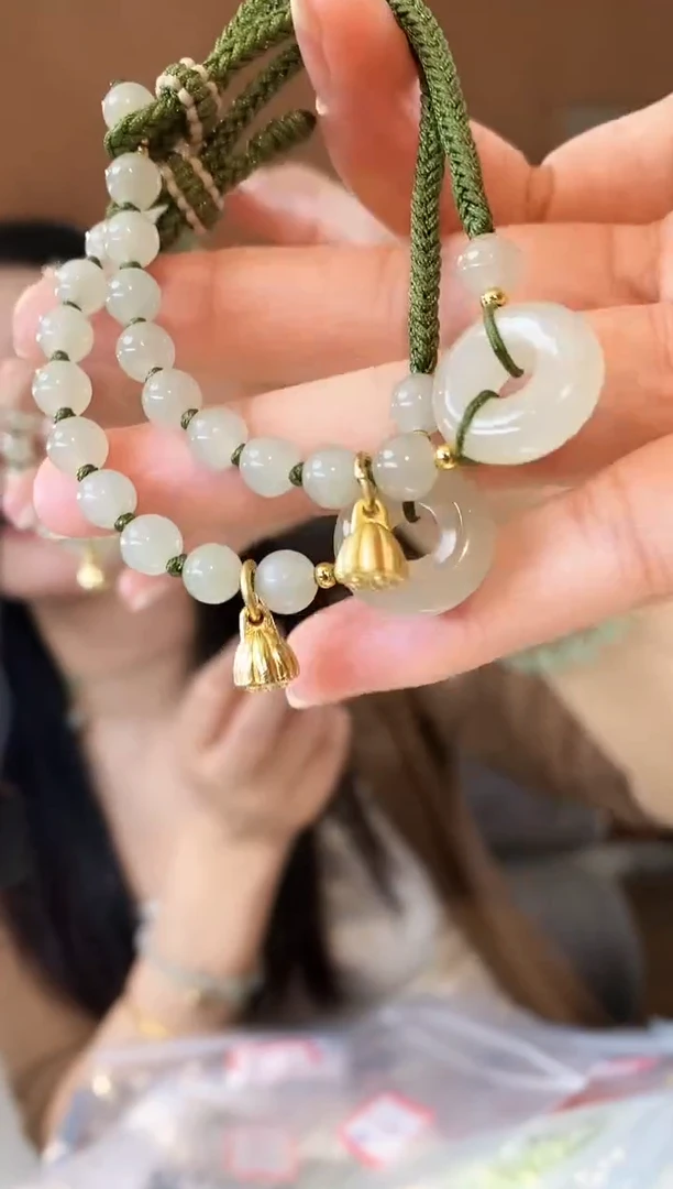 和田玉未镶嵌颈饰平安扣和田玉编绳手链