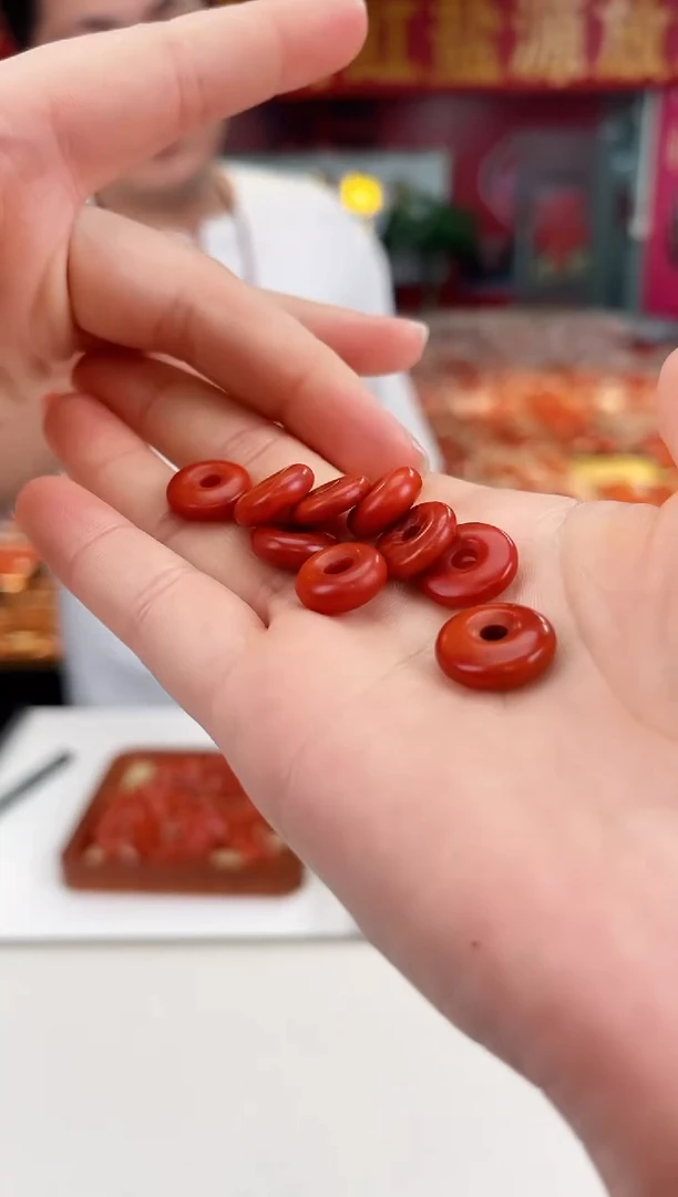 南红玛瑙扣子配饰未镶嵌（多样式发其一）