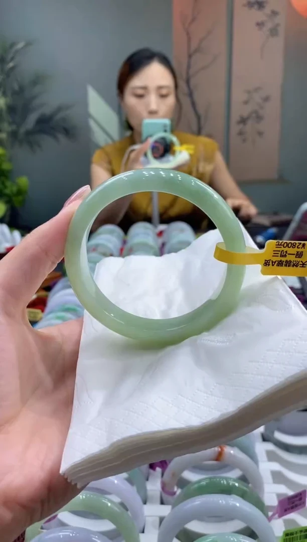 未镶嵌手镯翡翠000086521